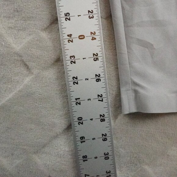 Athleta Light Gray Women's Pants - Picture 8 of 10